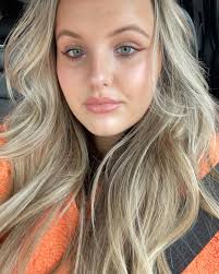 layering up !! 🤎🍂🍁