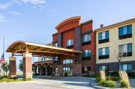 Find family hotels with indoor or outdoor swimming pools for kids and phone numbers for sioux falls south dakota hotel and motels with a pool. Quality Inn Suites Airport North Sioux Falls Sd Hotel