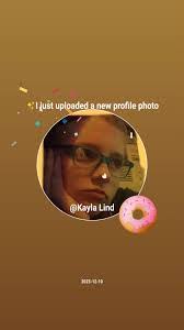 Kayla Lind's Instagram, Twitter & Facebook