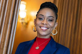 Ohio Congresswoman Shontel Brown shops