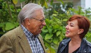 Talentosa, alegre, afetuosa e genuinamente boa pessoa. Morreu O Pai De Maria Joao Abreu A Tua Partida Deixa Um Vazio Enorme