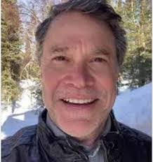 Eric Mavis's Instagram, Twitter & Facebook