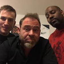 Stream Gentlemen About Town