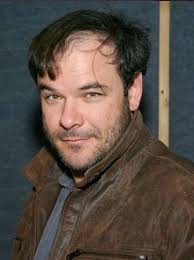 Kevesen tudják, de fiatalon gesztesi együtt játszott a thália színházban kiszel tündével. Kalloy Molnar Peter Wikipedia