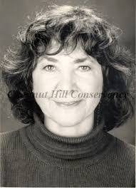 Leslie Sauer's Instagram, Twitter & Facebook