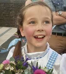 Lucy Thomas' Childhood Photo