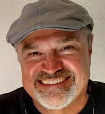 Steve Howland's Instagram, Twitter & Facebook