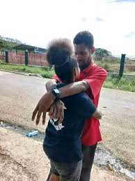 Dear school girls. Disla school Mangi boyfriend blo u ya em baby yet. Em  still live under lo parents blem! ol sa baim clothes blem, feedim em, baim  school fee blem, gim