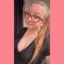 Me & my bestie after showing her a pic of the new guy I'm talking to  knowing I like em medium ugly