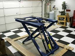 They are probably the easiest to install since you order the size needed for your floor and then simply roll them out. Have Costco Motofloor Garage Floor Tiles Rennlist Porsche Discussion Forums