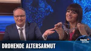 Nun gibt es gute nachrichten für fans: Punktlich Zum Jubilaum Die Groko Beerdigt Die Riesterrente Heute Show Vom 21 05 2021 Youtube