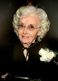 Corinne Griggs's Instagram, Twitter & Facebook