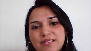 Mulher que morreu ao bater de frente com caminhão é velada em Colinas do  Tocantins