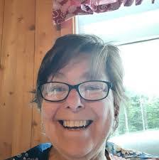 Suzanne Buckley's Instagram, Twitter & Facebook