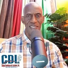 Martha María Lamarche Darnet. Escritora, poetisa, filántropa y feminista  dominicana, Nació en París el 4 de marzo de 1900, debido a que su padre,  José Isidro Lamarche Pérez, se trasladó a estudiar