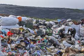 Jadi, pastikan untuk melihat jadwal pembuangan sampah sebelum membuang sampah. Sudin Lh Jakarta Utara Awasi Lokasi Pembuangan Sampah Tidak Resmi Antara News