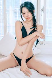 Category: Nude - Page 1988