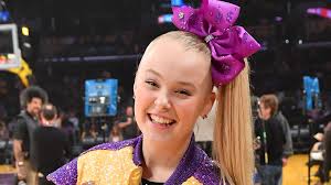 Joelle joanie jojo siwa is an american dancer, singer, actress, and youtube personality. Fans Think Jojo Siwa Came Out As Queer Teen Vogue