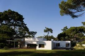 Casa No Banzao Ll Overlooking The Mountains In Portugal In 2020 House Styles House Exterior Architect
