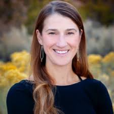 Mandy Harter's Instagram, Twitter & Facebook