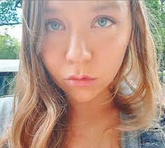 A w tej chwili mateusz…» Maja Stasko Kto To Krytyka Anny Lewandowskiej Teksty Instagram Obcas Pl