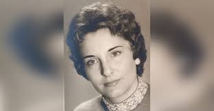 Kathy Mendenhall's Instagram, Twitter & Facebook