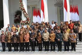 Presiden jokowi resmi melantik enam menteri dan lima wakil menteri baru. Sederet Janji Menteri Baru Jokowi Halaman All Kompas Com