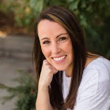 Amber Linford's Instagram, Twitter & Facebook