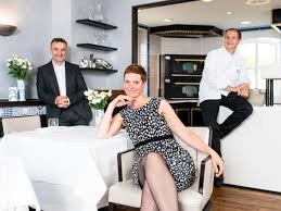 King wuchs mit neun geschwistern auf dem bauernhof der eltern im schwarzwald auf. Sternekuche Auf Sylt Sol Ring Hof Bleibt Sich Treu Shz De