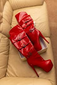 TW Pornstars - Molly Milf. Twitter. My Slave has made me very happy today I  am going to enjoy. 4:32 PM - 1 Apr 2023