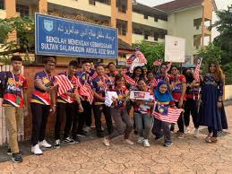 4k beautiful day to night time lapse at masjid sultan salahuddin abdul aziz in shah alam. Msu Malaysia On Twitter Malaysiaday Convoy Flag Off Officiated By Ps Junainah Abd Hamid The Programme Is A Collaboration Between Msu Students Representative Council And Scd Leading The Convoy To Schools