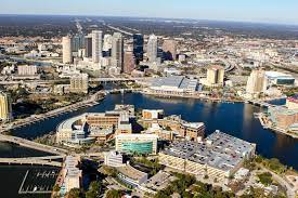Tampa Florida Downtown View With Tampa General Hospital At Bottom Of Picture Florida City Florida Travel Clearwater Florida