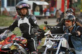 Produsen handphone atau smartphone sekarang menawarkan produknya di antara banyaknya pilihan saat ini, mana yang terbaik di antara handphone murah tersebut? Kalau Nak Bawa Motor Besar Ini Caranya Anda Nak Upgrade Lesen B2 Ke B Full Mudah Je Maskulin