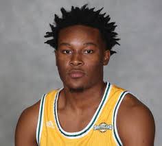 James Currington's Instagram, Twitter & Facebook