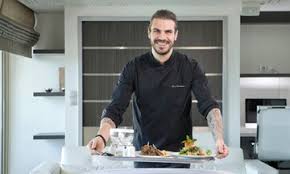 Από το 2014 μέχρι και σήμερα, ακολούθησαν διάφορες τηλεοπτικές παραγωγές στις οποίες ο άκης πετρετζίκης ήταν ο κεντρικός παρουσιαστής: Akhs Petretzikhs Fpress Gr