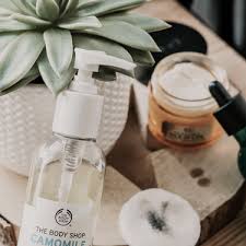 Maybe you would like to learn more about one of these? 10 Best Organic Beauty Brands In India Health Beauty Article By Guest Writers Organic Beauty Award