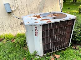 AC turns on but no cool air from vent : r/hvacadvice