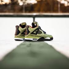 Below are shoe size charts for both men and women. Theshoesurgeon Customized Travis Scott S Air Jordan 4 Cactus Jack Grailify