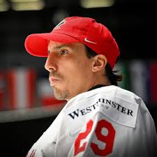 I'm betting Flower not retiring until next year.