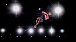 Gymnast simone biles has confirmed not just once, but twice that she's a national treasure with two historic performances at the 2019 u.s. How Does Simone Biles Do Gymnastics Skills That Seem Impossible