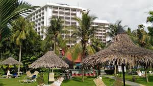 Cousin of the bayview hotel in george town, this tasteful beach resort has 360 rooms and suites that overlook the scenic bay of batu ferringhi. Bayview Beach Resort Penang Penang Seaview