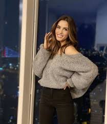 13 hours ago · ayşegül çınar bir kaç dizi ve filmde rol alan genç bir oyuncudur. Oyuncu Aysegul Cinar Icin Istenen Ceza Belli Oldu