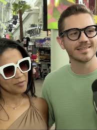 Americans express frustration over government shutdown