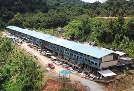 Posted by kajian tempatan tahun 4 on 6:39 am. Penguatkuasaan Di Rumah Panjang Di Sarawak Akan Diperhalusi Esok Uggah Astro Awani
