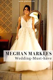 Meghan Markle Hochzeit Ihr Lieblings Parfum Mit Bildern Meghan Markle Hochzeit Kleid Hochzeit Royale Hochzeiten