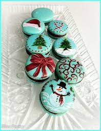Maybe you would like to learn more about one of these? Macarons De Noel Christmas Macarons Christmasmacaroons Christmasmacarons Christmas Macarons Christmas Dessert Table Macaron Cookies
