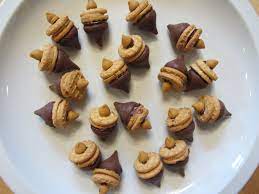 Made By Nicole Acorn Treats Food Craft For Kids Food Dessert For Dinner Food Crafts