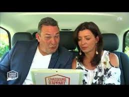 Un chasseur d'appart', c'est un professionnel de l'immobilier qui se transforme en agent immobilier privé pour un seul client et qui fait tout pour lui trouver le bien idéal. Stephane Plaza Chasseurs D Appart 11 09 2017 Episode 1 Lundi Youtube
