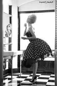 how to dress like you were in the 1960s ピンナップガール 海外 おしゃれ グラマー