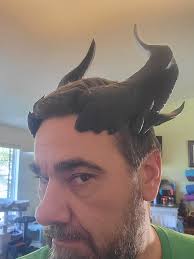 Does the Creality CR-10S Pro auto level?